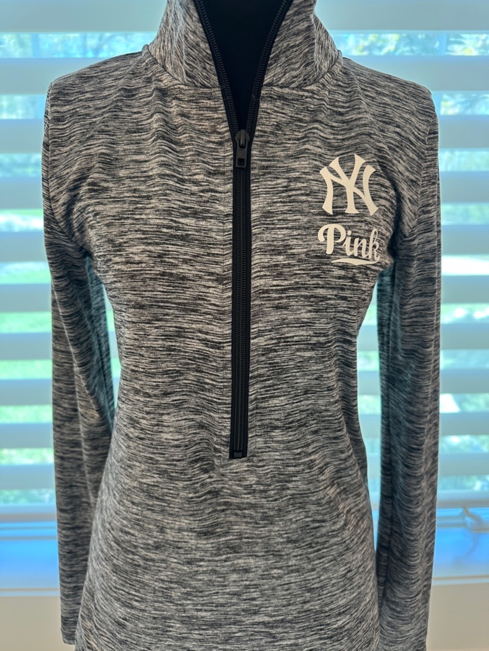 PINK Victoria's Secret Heather Gray Quarter-Zip Pullover with NY Yankees logo